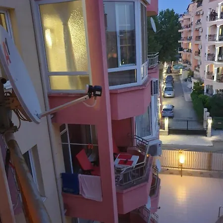 Διαμέρισμα Sunu Houms